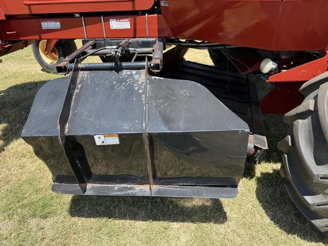Image of New Holland H8080 equipment image 4