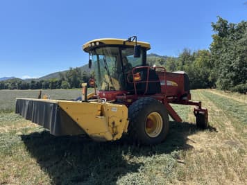 Main image New Holland H8080