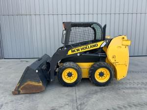 2013 New Holland L216 Image