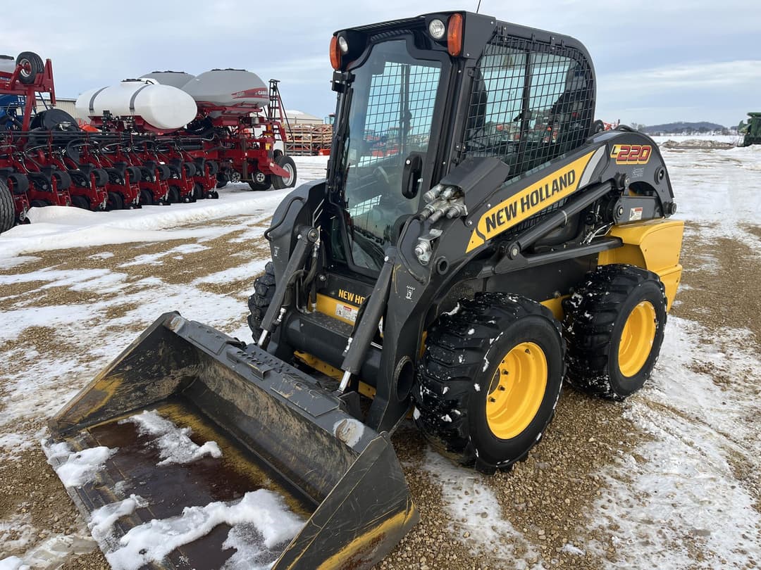 Image of New Holland L220 Primary image