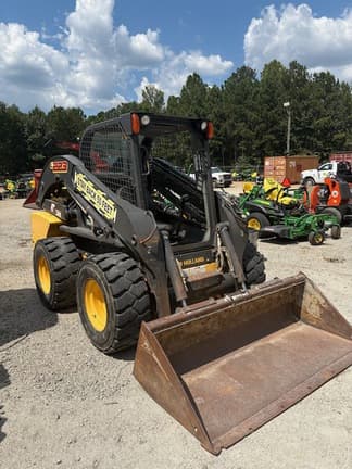 Image of New Holland L223 Image 1