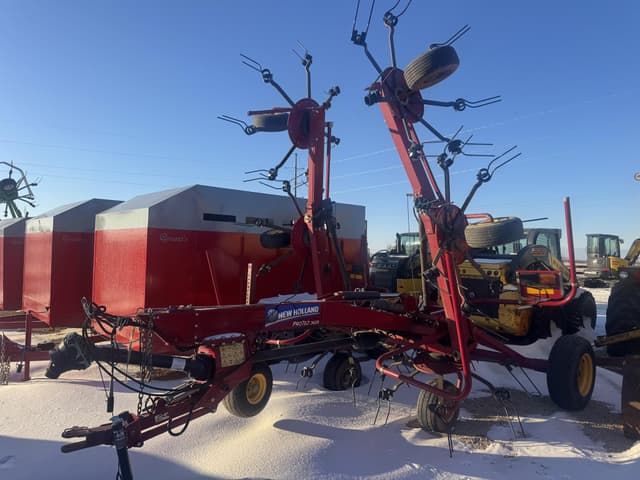 Image of New Holland ProTed 3625 equipment image 1