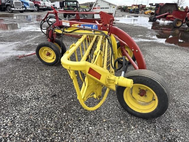 Image of New Holland 258 equipment image 1