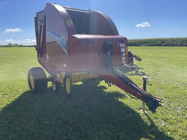 Image of New Holland RB450 equipment image 1