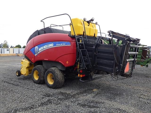 Image of New Holland Big Baler 340 equipment image 3