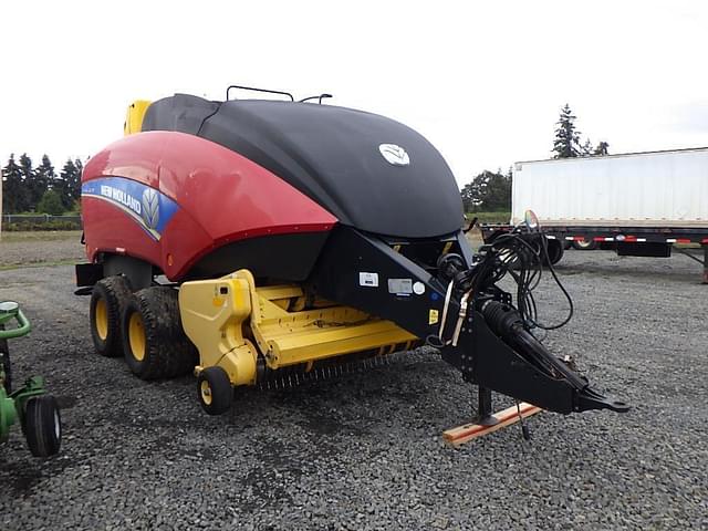 Image of New Holland Big Baler 340 equipment image 1