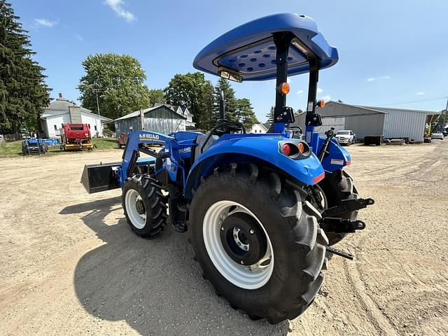 Image of New Holland T4.75 equipment image 3