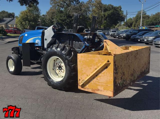 Image of New Holland T5070 equipment image 3