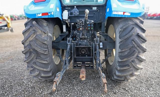 Image of New Holland T5.105 equipment image 4