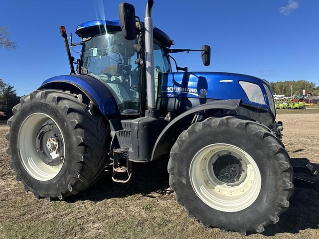 Image of New Holland T7.270 equipment image 2