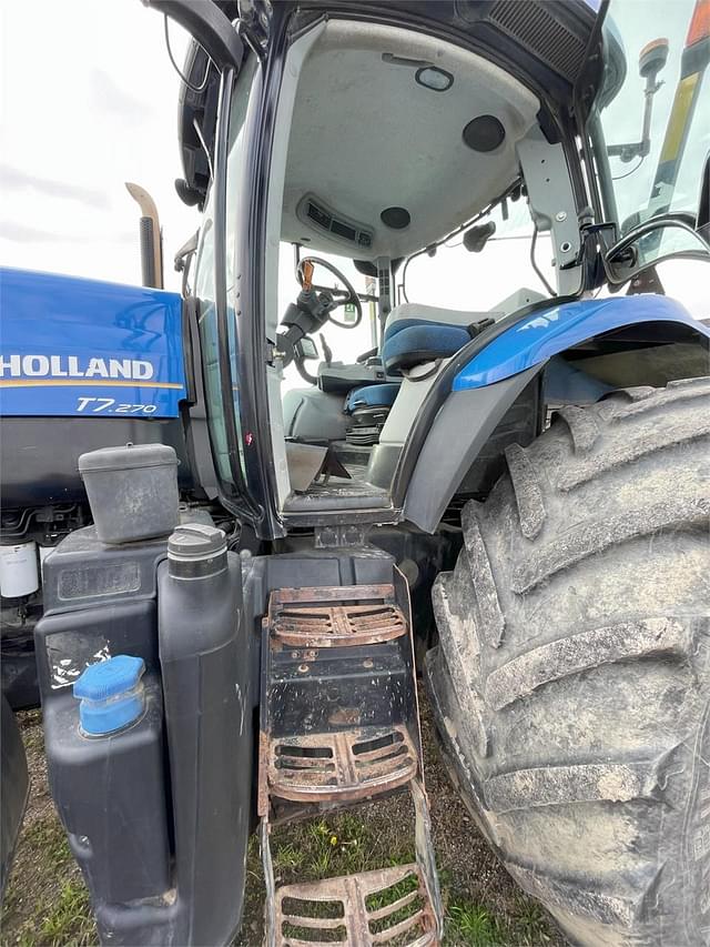 Image of New Holland T7.270 equipment image 4