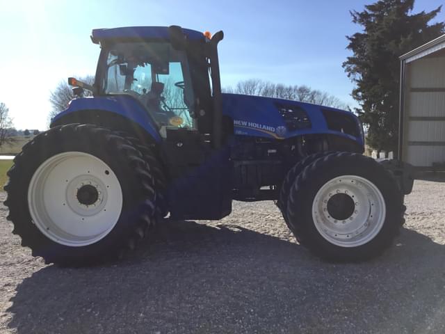 Image of New Holland T8.275 equipment image 1