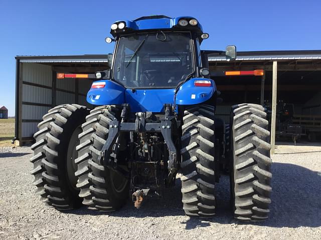Image of New Holland T8.275 equipment image 3