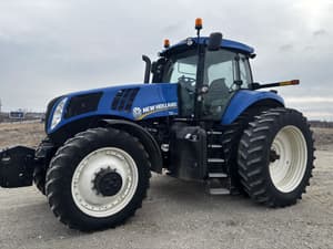 2013 New Holland T8.275 Image