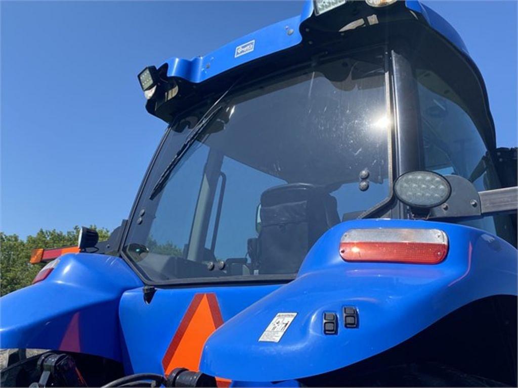 Image of New Holland T8.330 Image 0