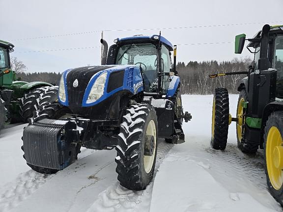 Image of New Holland T8.330 equipment image 2