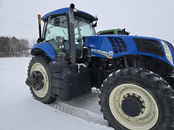 Image of New Holland T8.330 equipment image 1