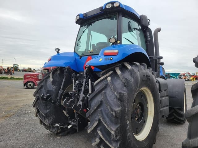 Image of New Holland T8.330 equipment image 2