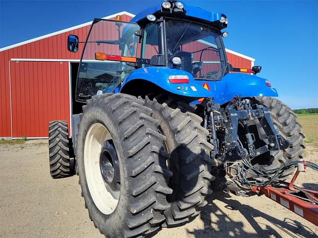 Image of New Holland T8.360 equipment image 3