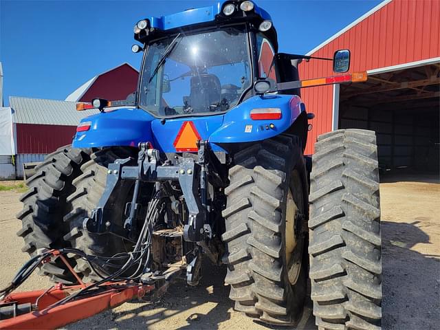 Image of New Holland T8.360 equipment image 4