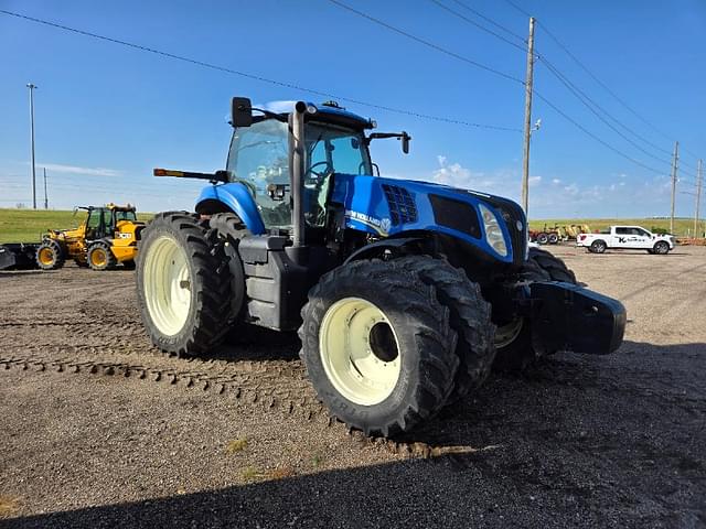 Image of New Holland T8.360 equipment image 3