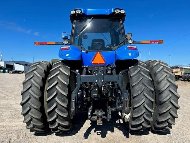 Image of New Holland T8.360 equipment image 4