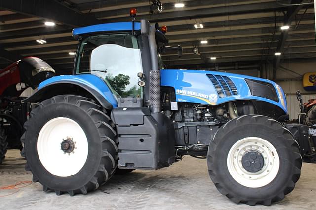 Image of New Holland T8.390 equipment image 2