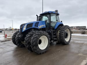 2013 New Holland T8.390 Image