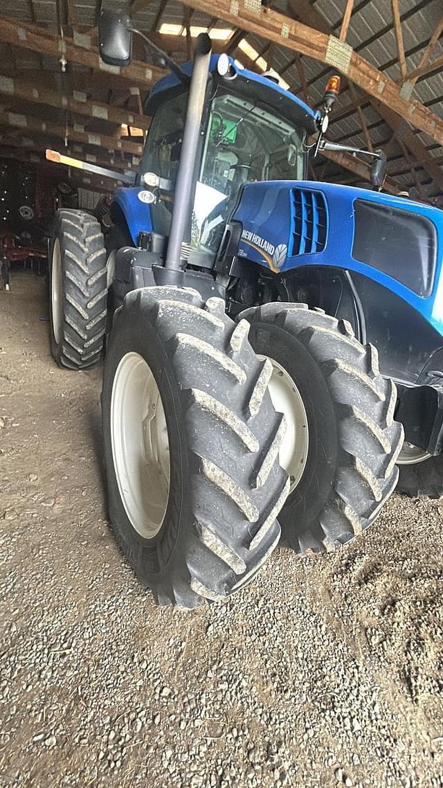 Image of New Holland T8.390 equipment image 3