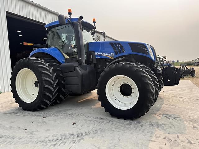 Image of New Holland T8.390 equipment image 1