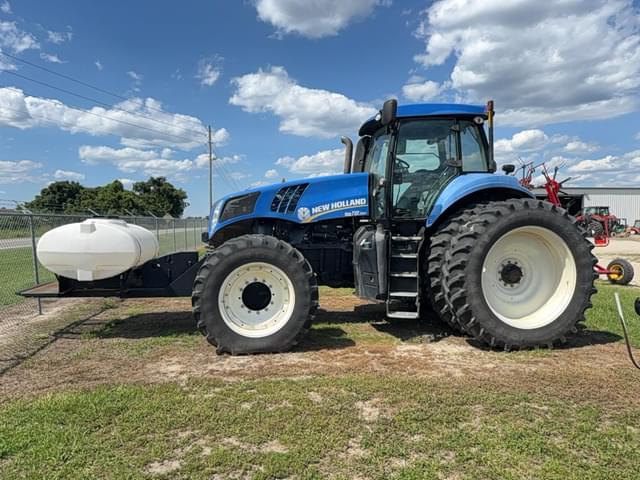 Image of New Holland T8.390 equipment image 2