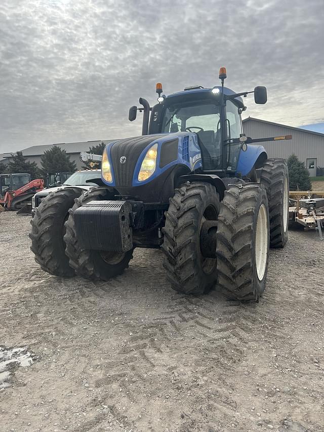 Image of New Holland T8.420 equipment image 3