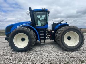 2013 New Holland T9.505 Image