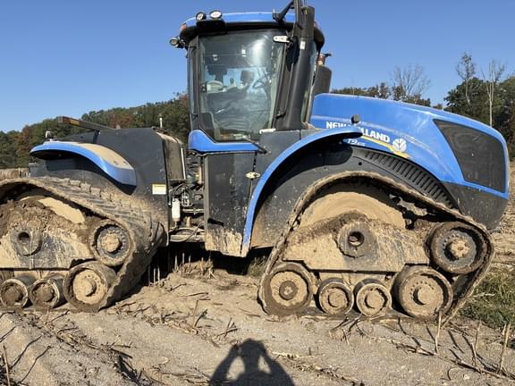 Image of New Holland T9.615 equipment image 4