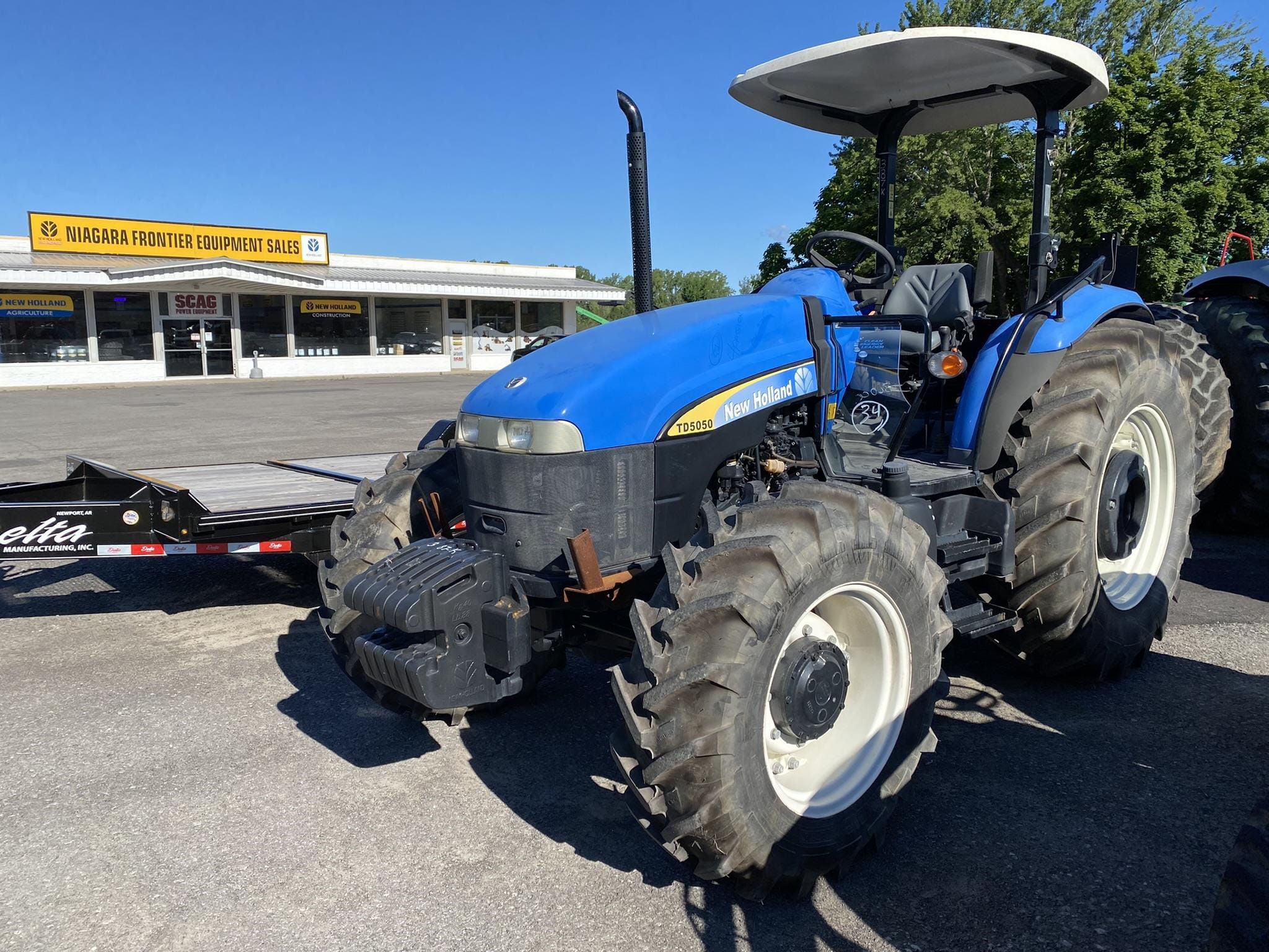 2013 New Holland TD5050 Equipment Image0