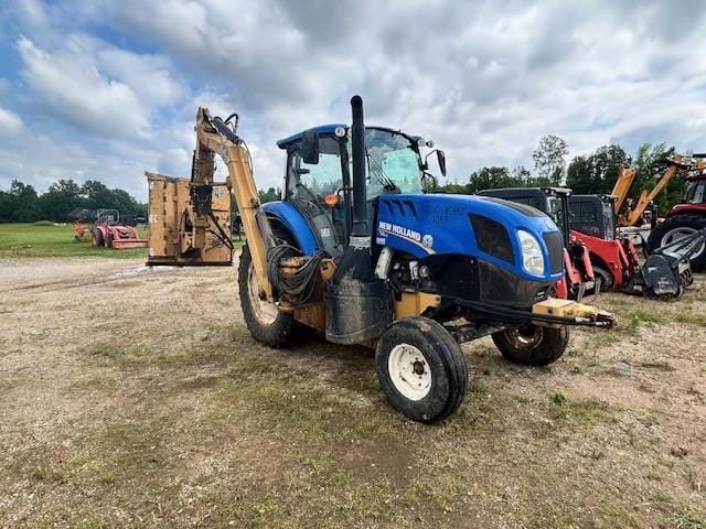 2013 New Holland TS6.110 Equipment Image0