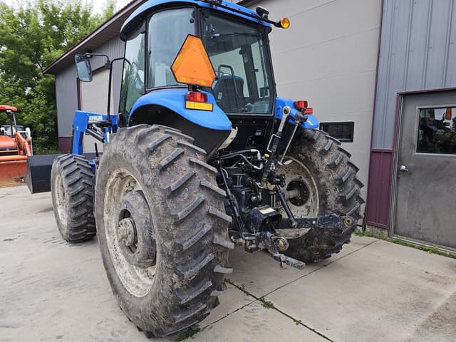 Image of New Holland TS6.125 equipment image 4