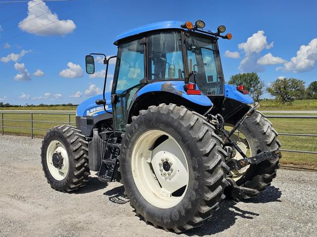 Image of New Holland TS6.125 equipment image 3