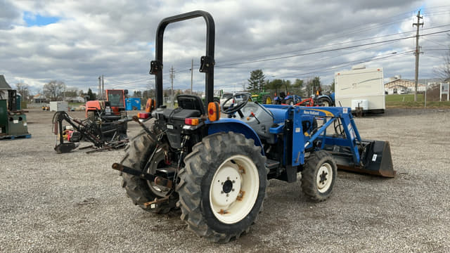 Image of New Holland Workmaster 40 equipment image 4