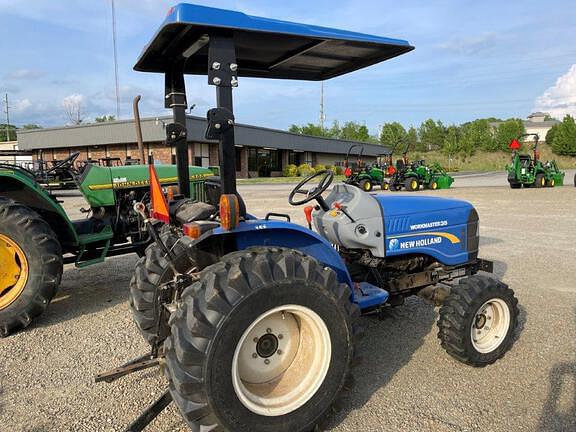 Image of New Holland Workmaster 35 equipment image 2