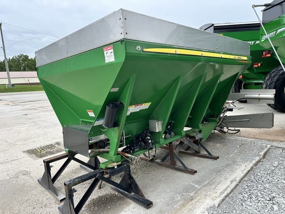 2013 New Leader L3220G4 Equipment Image0