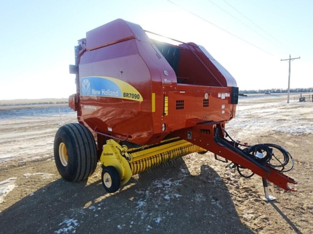 Image of New Holland BR7090 Primary image