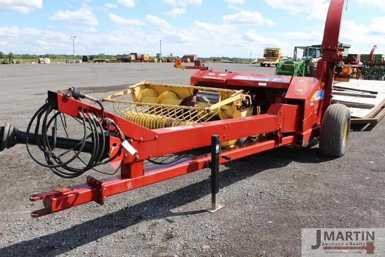 2013 New Holland FP230 Equipment Image0