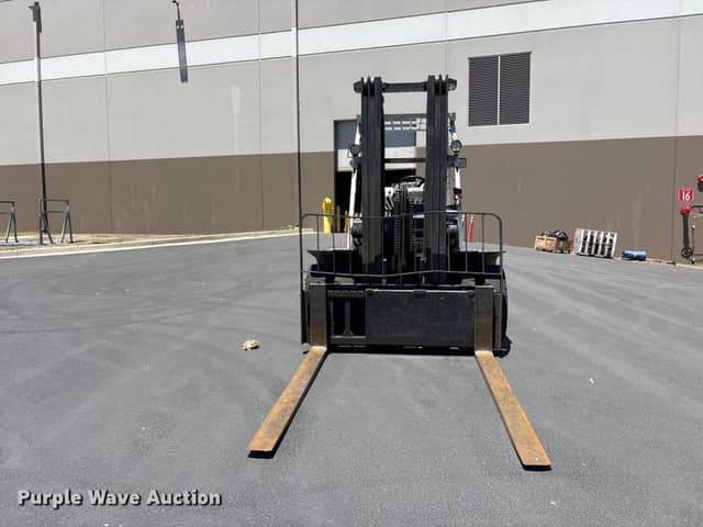 Image of Nissan 90 equipment image 1