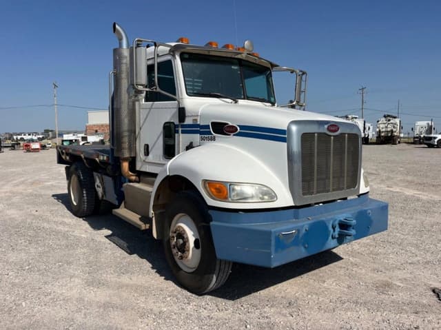 Image of Peterbilt 337 equipment image 2