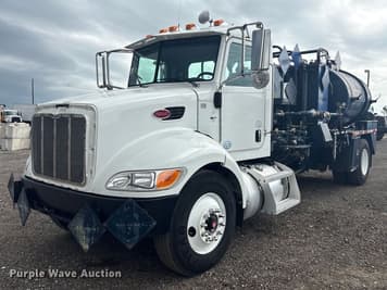Main image Peterbilt 337