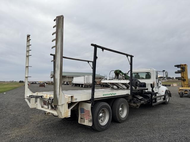 Image of Peterbilt 348 equipment image 4