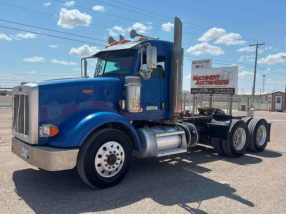 Image of Peterbilt 367 Primary image