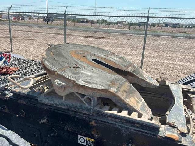 Image of Peterbilt 367 equipment image 3
