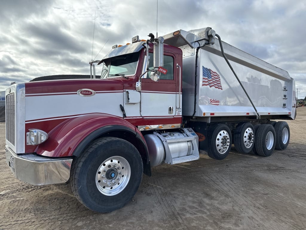 Main image Peterbilt 367